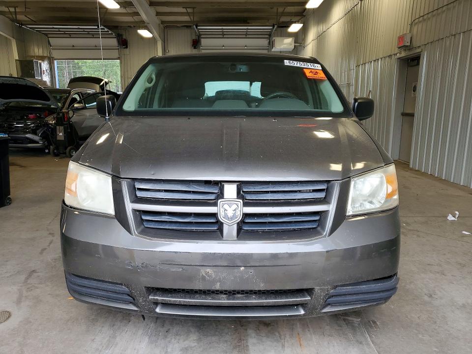Photo 5 from auction – 2010 DODGE GRAND CARAVAN with VIN 2D4RN4DE4AR467695