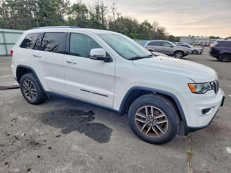 Снимка 4 от търг – 2019 JEEP GRAND CHEROKEE с VIN 1C4RJFBG5KC610642