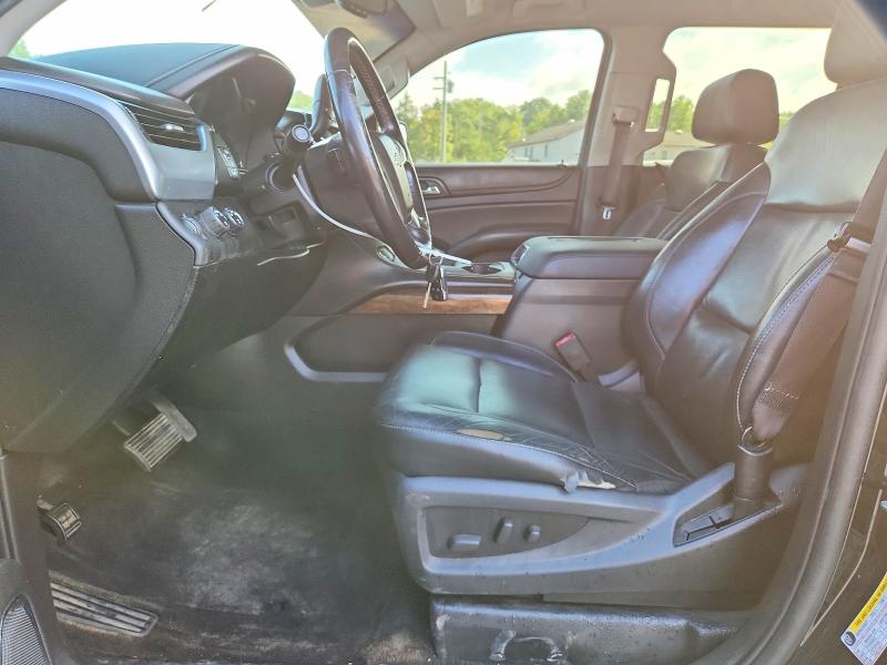 Photo 7 from auction – 2015 CHEVROLET SUBURBAN with VIN 1GNSKJKC6FR272399