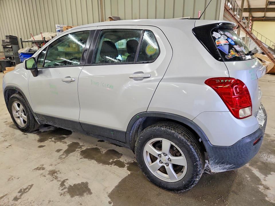Photo 2 from auction – 2015 CHEVROLET TRAX with VIN KL7CJPSB1FB251217