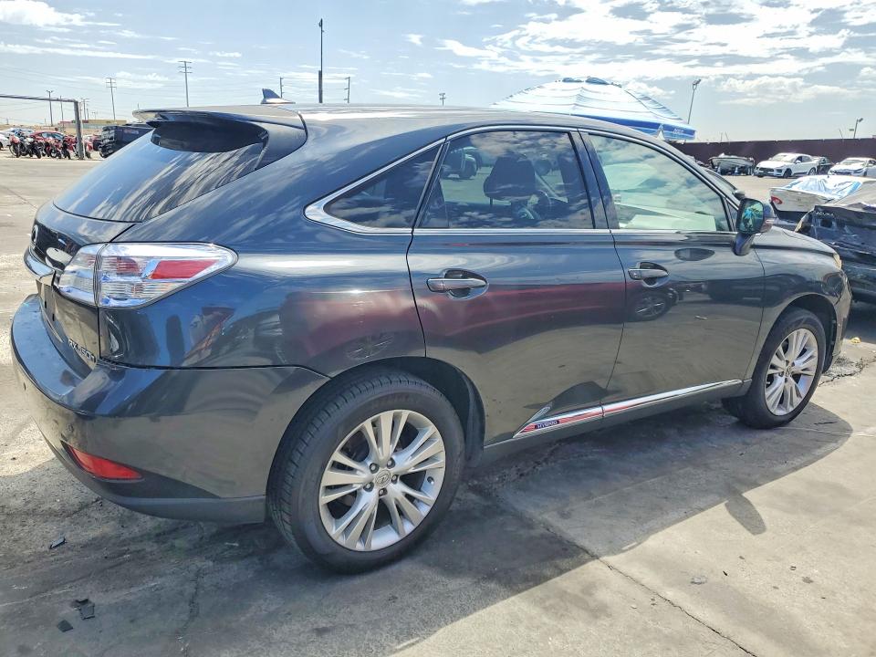 Photo 3 from auction – 2011 LEXUS RX with VIN JTJZB1BAXB2004736
