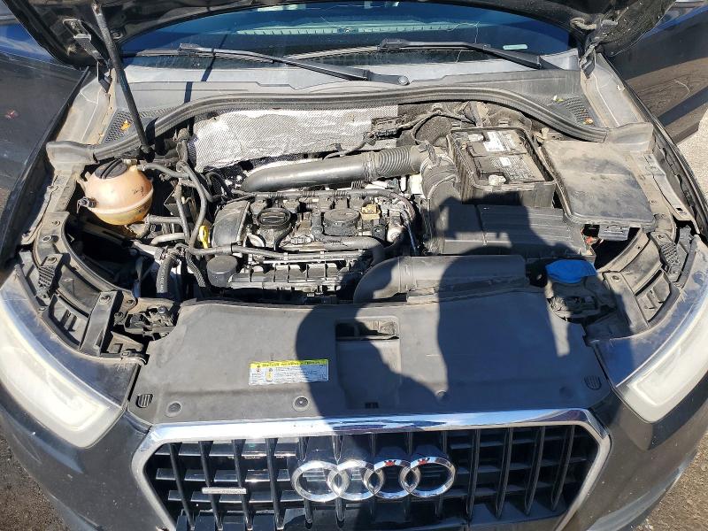 Фото 11 с аукциона – 2015 AUDI Q3 с VIN WA1GFCFS5FR014370