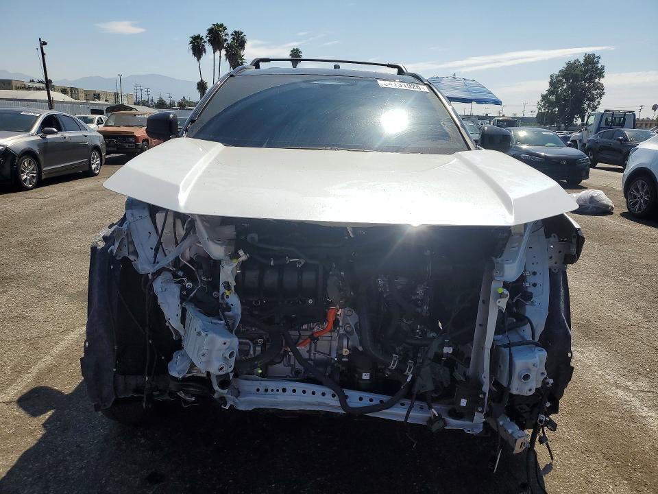Photo 5 from auction – 2026 TOYOTA RAV4 with VIN JTM6CRAV4TD001021
