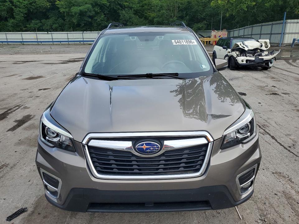 Photo 5 from auction – 2019 SUBARU FORESTER with VIN JF2SKAUC4KH422405