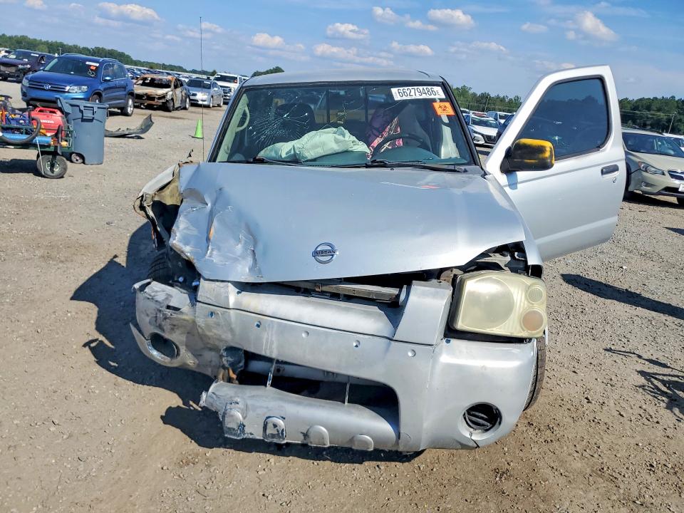 Photo 5 from auction – 2004 NISSAN FRONTIER with VIN 1N6ED26T44C414200