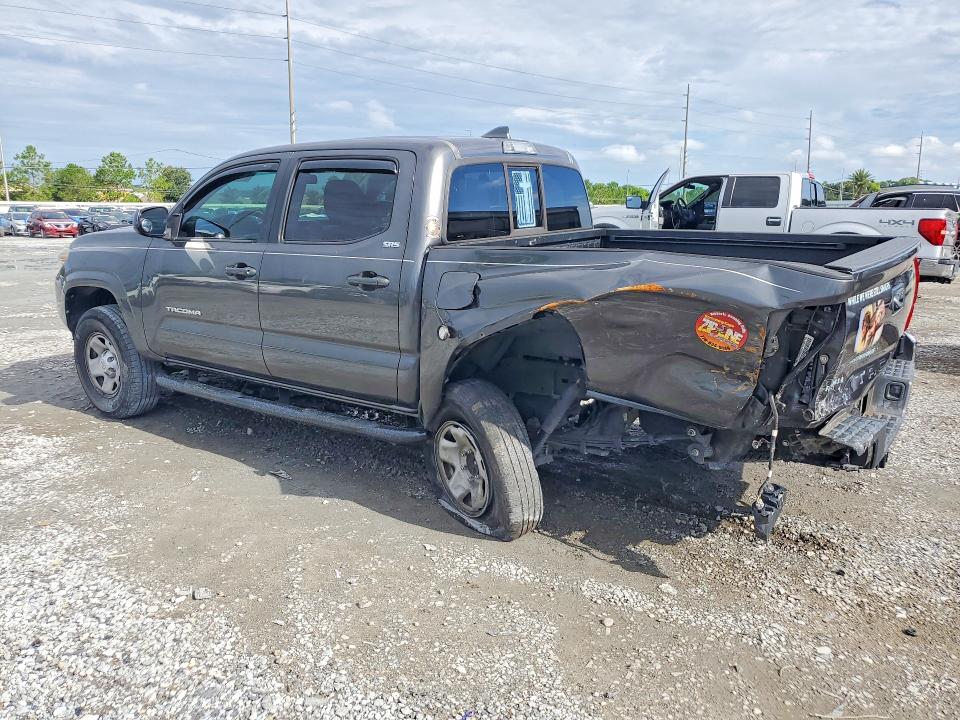 Photo 2 from auction – 2016 TOYOTA TACOMA with VIN 3TMAZ5CN1GM016536