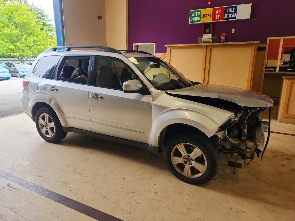 Photo 4 from auction – 2009 SUBARU FORESTER with VIN JF2SH636X9H725559