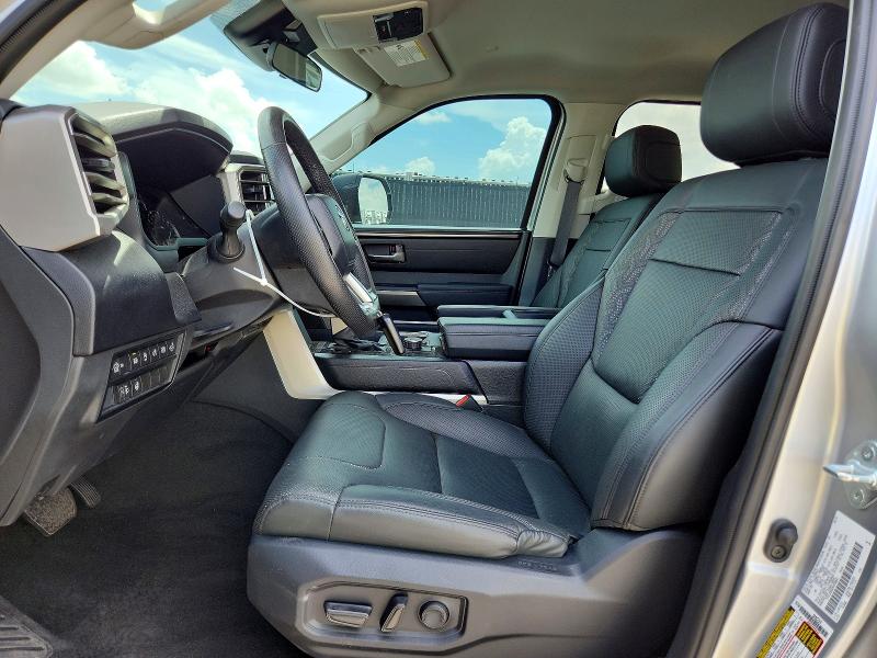 Photo 7 from auction – 2024 TOYOTA TUNDRA with VIN 5TFLA5AB2RX030063