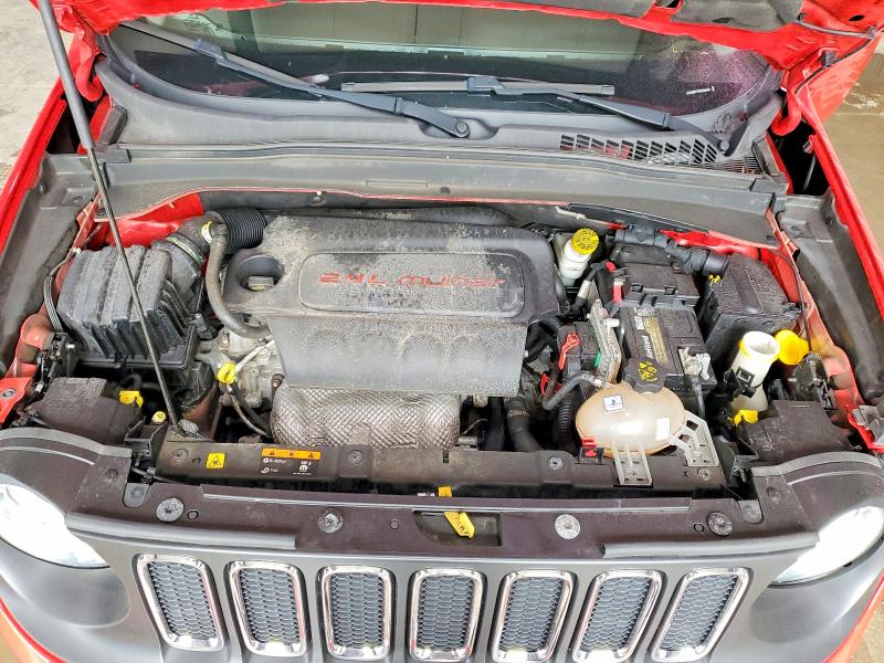 Photo 12 from auction – 2016 JEEP RENEGADE with VIN ZACCJBBT7GPD56446