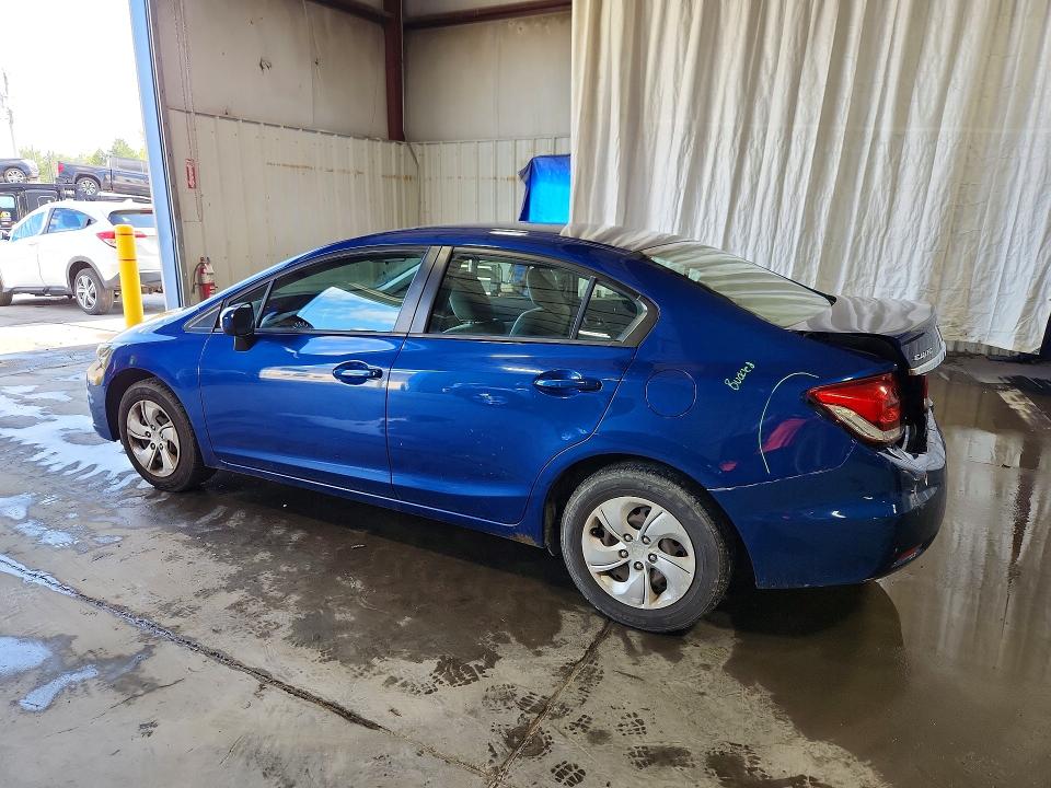 Photo 2 from auction – 2015 HONDA CIVIC with VIN 19XFB2F58FE245356
