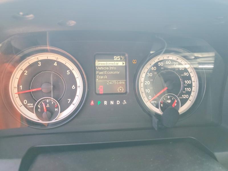 Photo 9 from auction – 2015 RAM 1500 with VIN 1C6RR6GG5FS577551