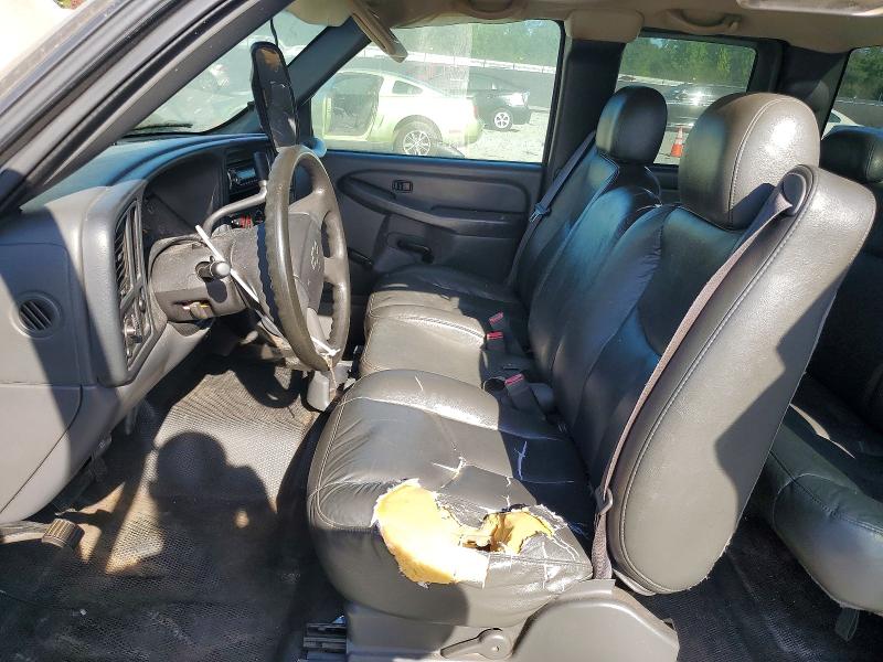Photo 7 from auction – 2005 CHEVROLET SILVERADO with VIN 2GCEC19V351369951