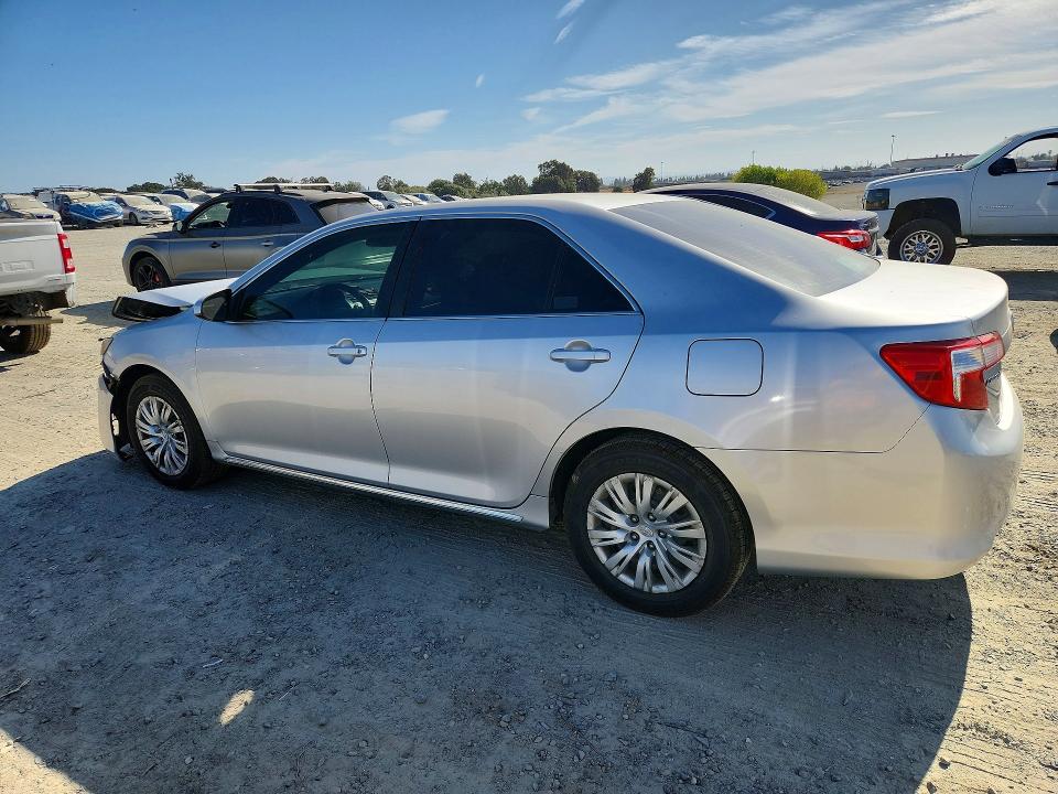 Photo 2 from auction – 2012 TOYOTA CAMRY with VIN 4T1BF1FK5CU519673