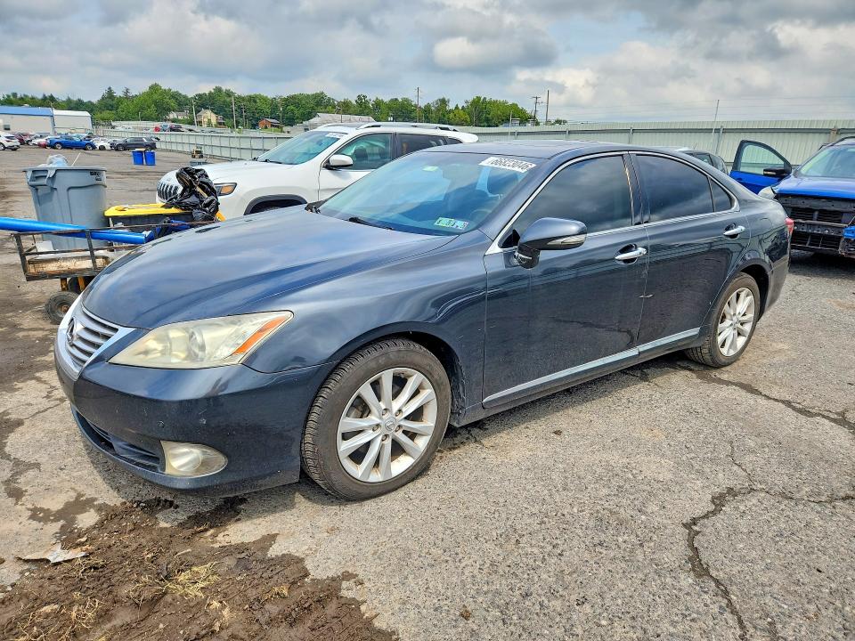 LEXUS ES 2010 with VIN JTHBK1EG0A2364681 - Photo from auction