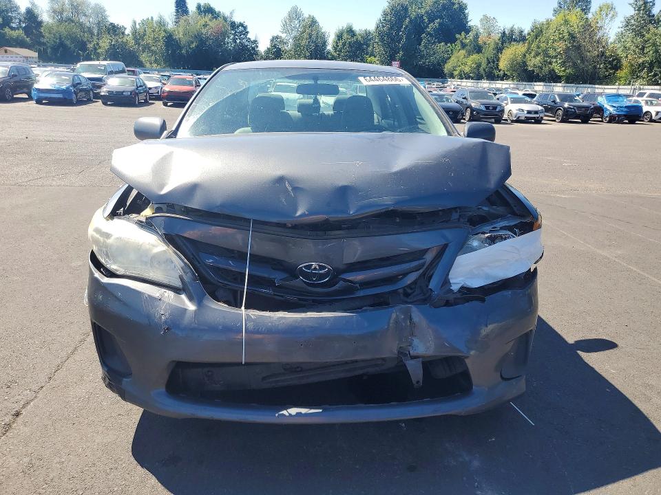 Photo 5 from auction – 2013 TOYOTA COROLLA with VIN 2T1BU4EE1DC971951