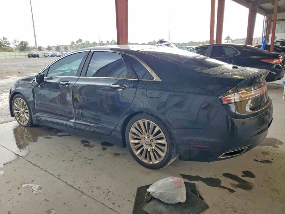 Photo 2 from auction – 2013 LINCOLN MKZ with VIN 3LN6L2GKXDR818664