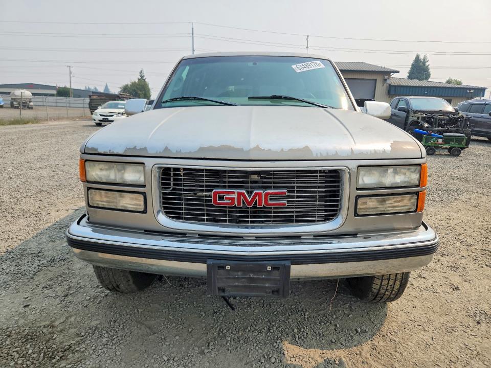 Снимка 5 от търг – 1998 GMC SUBURBAN с VIN 1GKFK16R1WJ705431