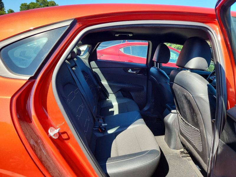 Photo 10 from auction – 2021 KIA FORTE with VIN 3KPF34AD7ME306765