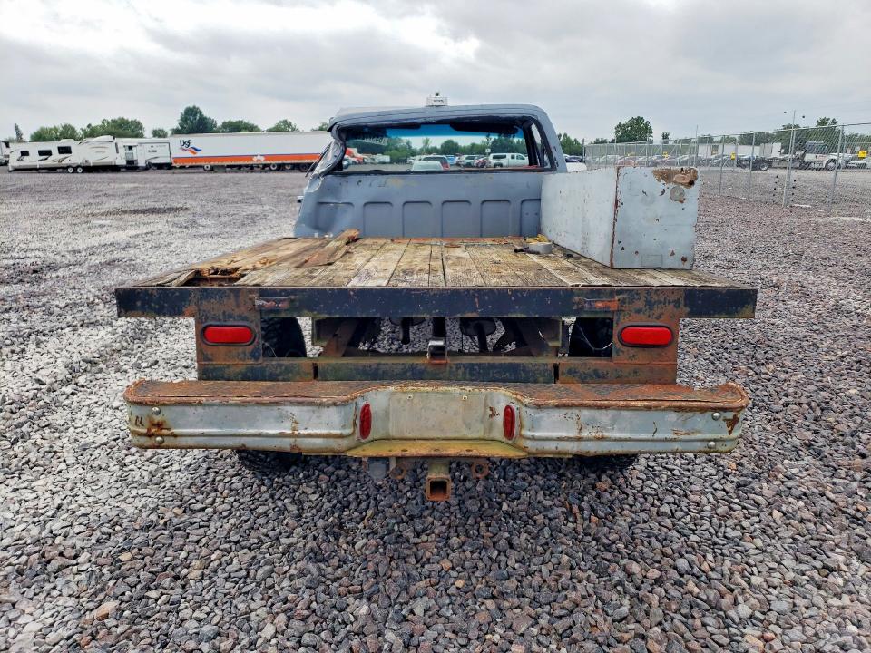 Photo 6 from auction – 1985 CHEVROLET K20 with VIN 1GCGK24M2FF411214