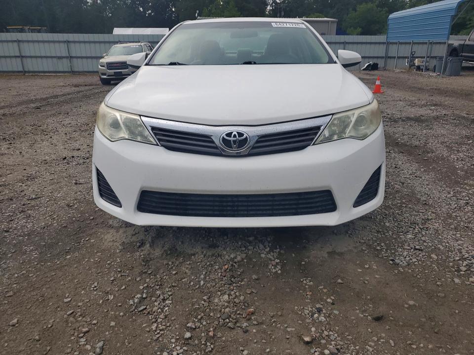 Photo 5 from auction – 2012 TOYOTA CAMRY with VIN 4T1BF1FK0CU615596