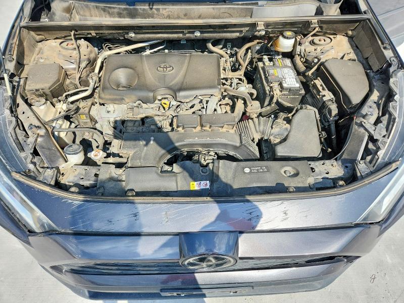 Photo 12 from auction – 2019 TOYOTA RAV4 with VIN JTMA1RFV3KJ009877