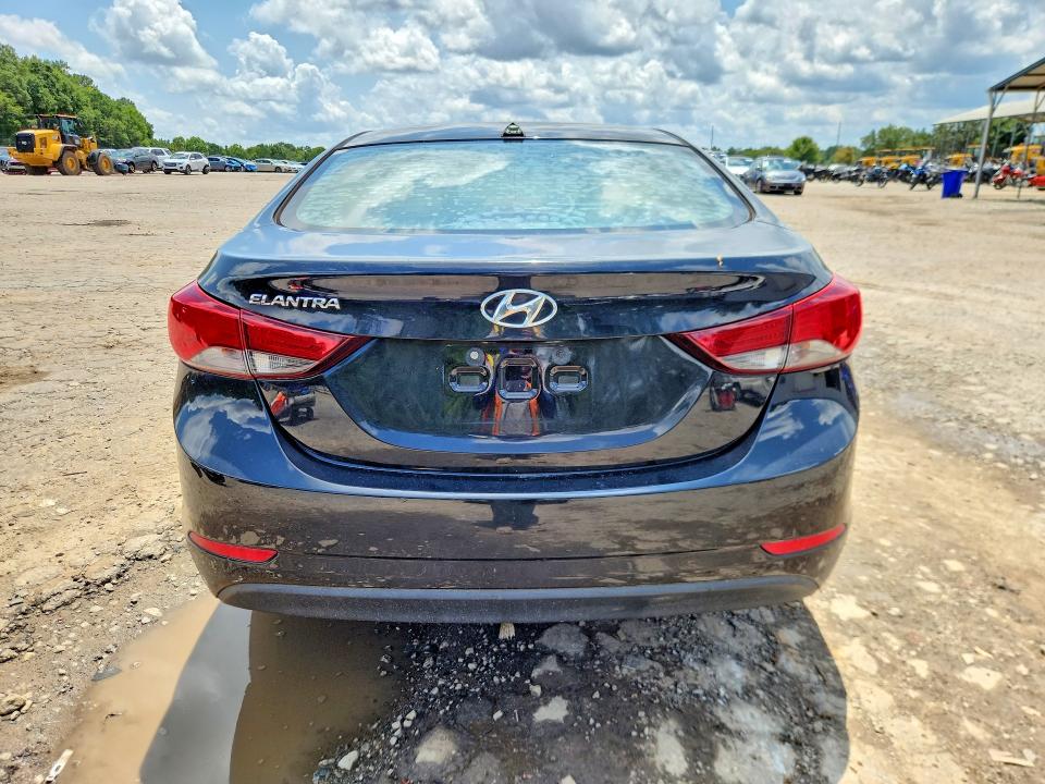 Photo 6 from auction – 2016 HYUNDAI ELANTRA with VIN 5NPDH4AE2GH753554