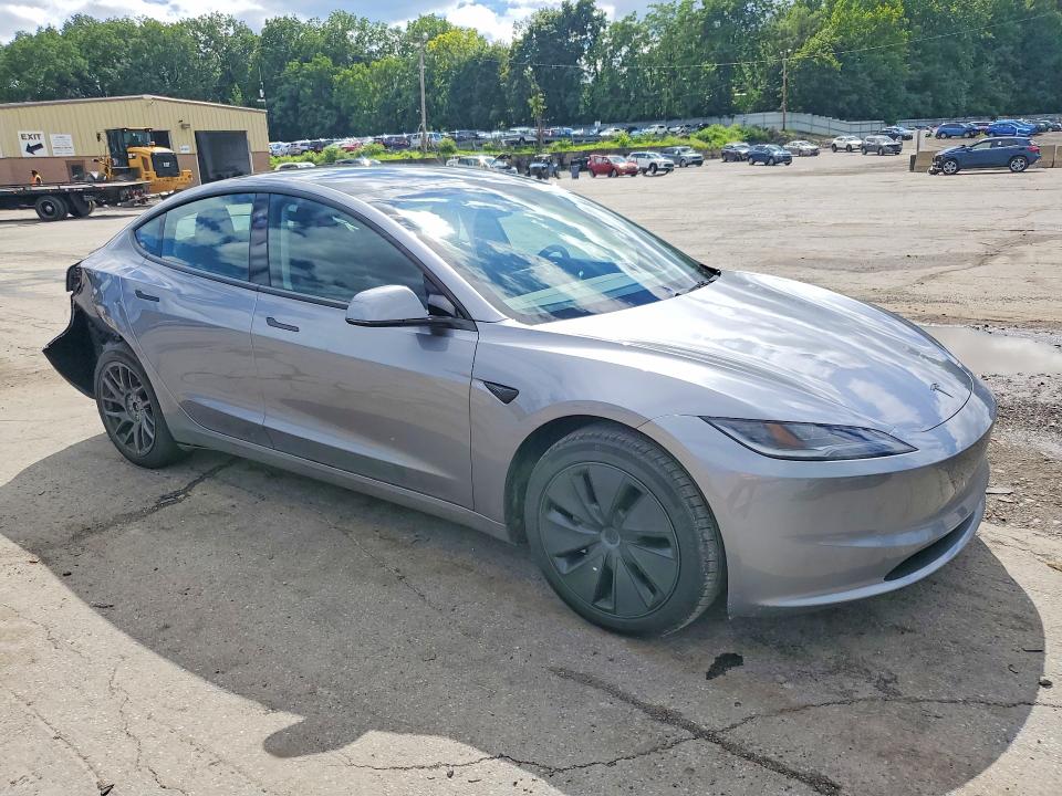 Photo 4 from auction – 2026 TESLA MODEL 3 with VIN 5YJ3E1EA6TF125595
