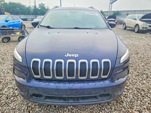 Photo 5 from auction – 2016 JEEP CHEROKEE with VIN 1C4PJLCSXGW143880
