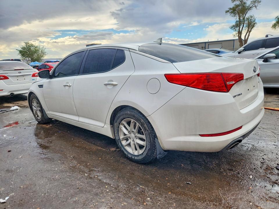 Photo 2 from auction – 2013 KIA OPTIMA with VIN KNAGM4A75D5442283