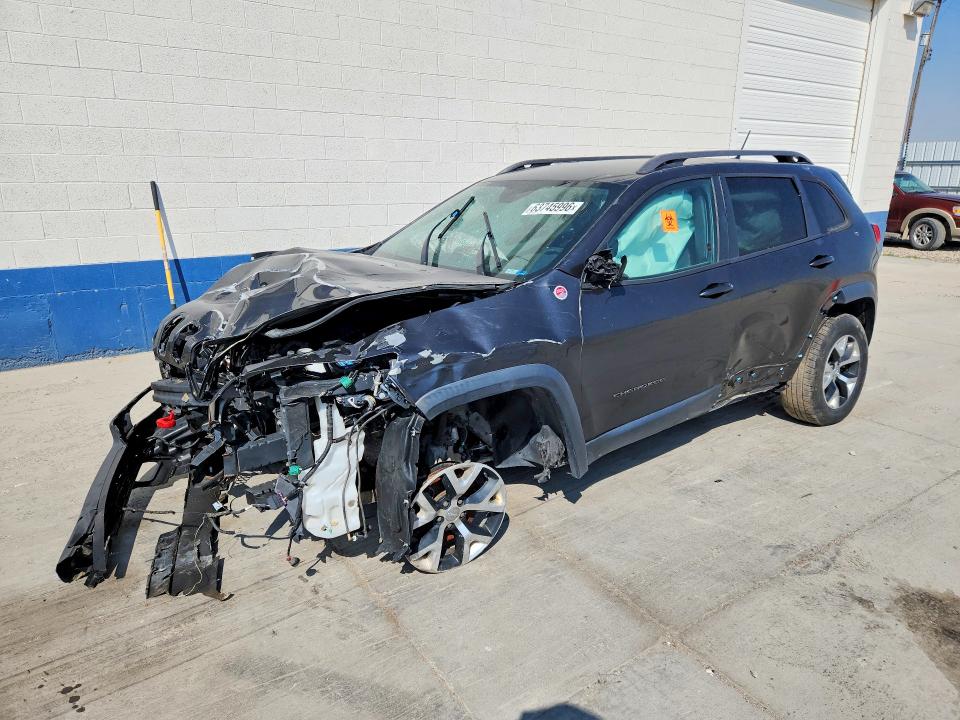 JEEP CHEROKEE 2015 with VIN 1C4PJMBS0FW739926 - Photo from auction