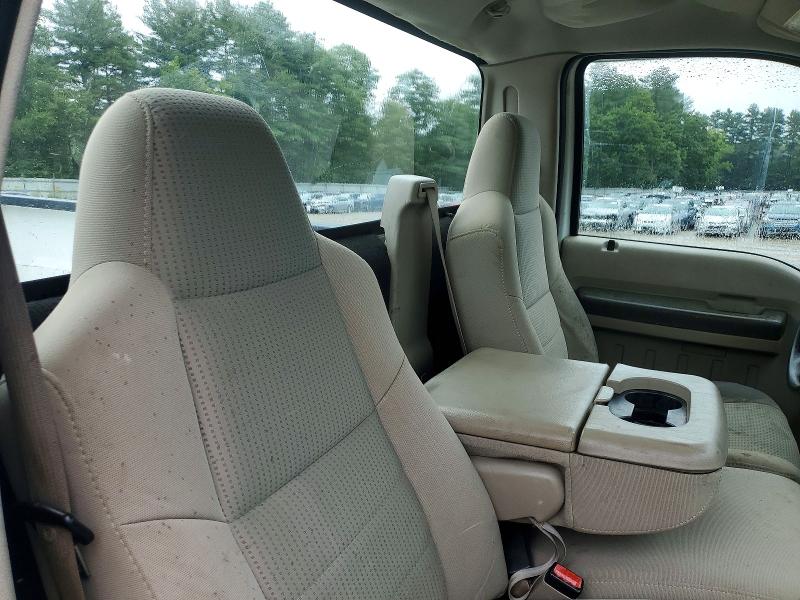 Photo 10 from auction – 2008 FORD F250 with VIN 1FTNF21568EE40250