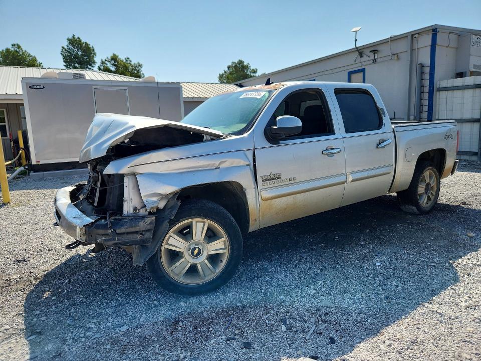 CHEVROLET SILVERADO 2013 with VIN 3GCPKSE79DG185385 - Photo from auction