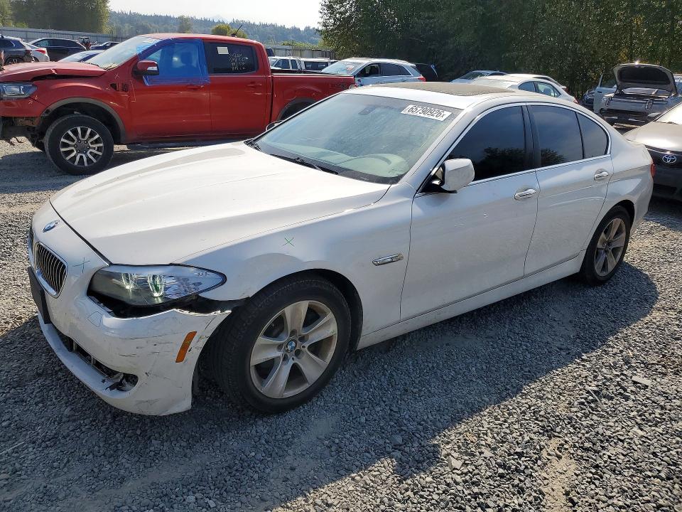 BMW 528 2013 with VIN WBAXG5C50DD229966 - Photo from auction
