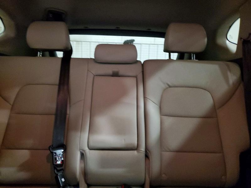 Photo 10 from auction – 2017 HYUNDAI TUCSON with VIN KM8J3CA43HU521308