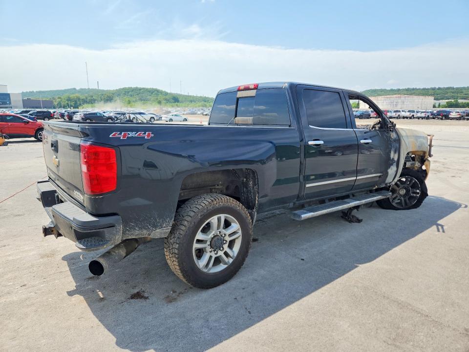Photo 3 from auction – 2016 CHEVROLET SILVERADO with VIN 1GC1KXE8XGF234790