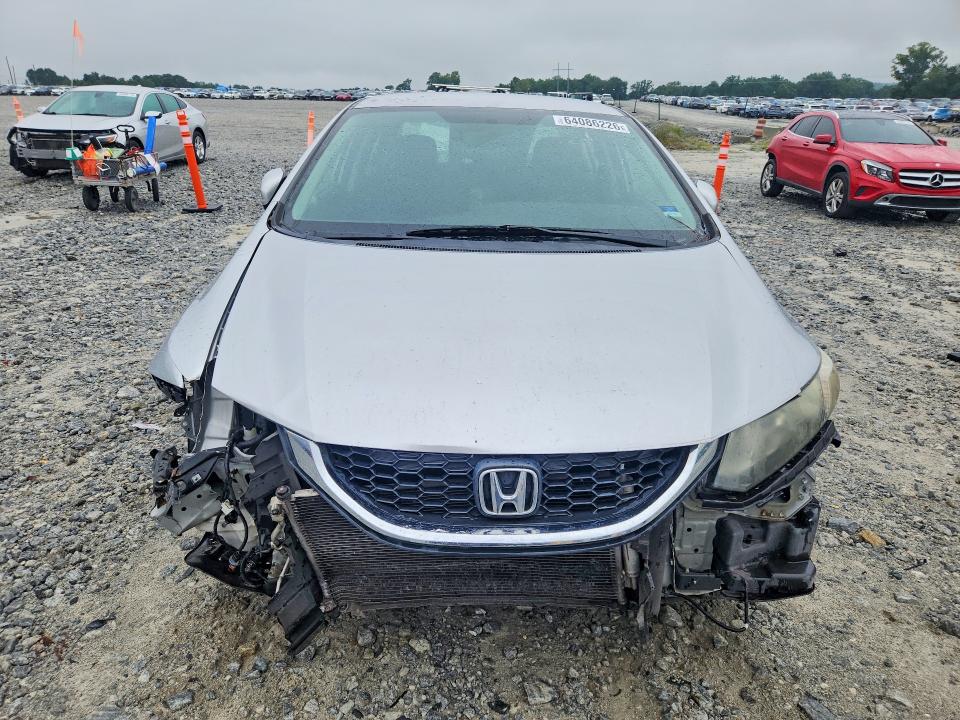 Photo 5 from auction – 2015 HONDA CIVIC with VIN 19XFB2F76FE068047