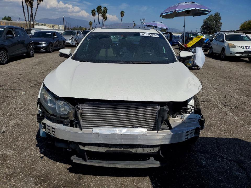 Photo 5 from auction – 2018 HONDA CIVIC with VIN SHHFK7H52JU414170
