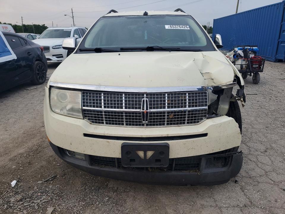 صورة رقم 5 من المزاد - 2008 LINCOLN MKX مع VIN 2LMDU88C38BJ07380