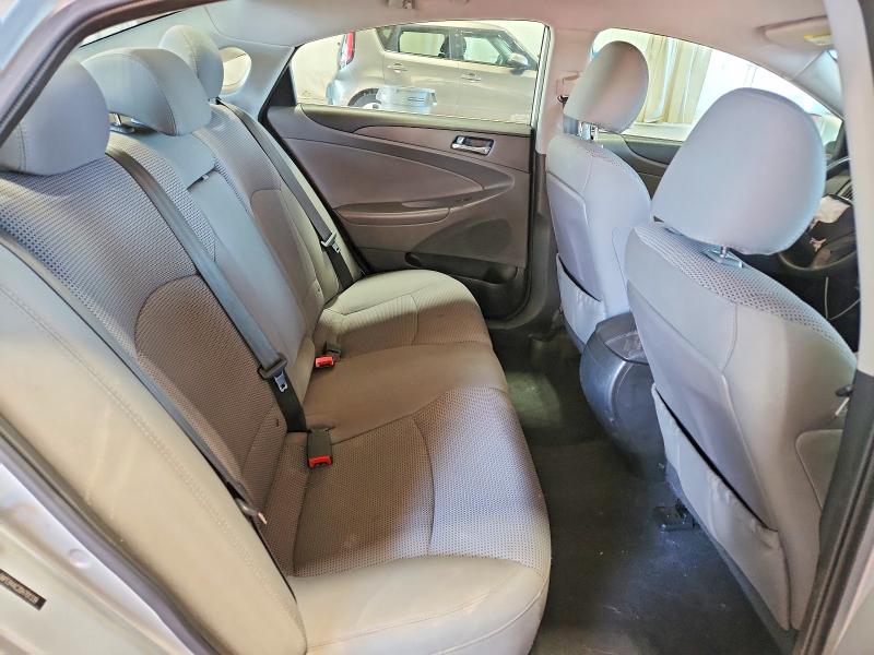 Photo 10 from auction – 2013 HYUNDAI SONATA with VIN 5NPEB4AC2DH701339