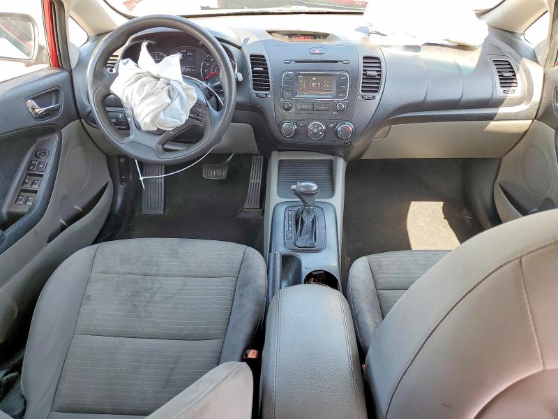 Photo 8 from auction – 2016 KIA FORTE with VIN KNAFX4A68G5544823