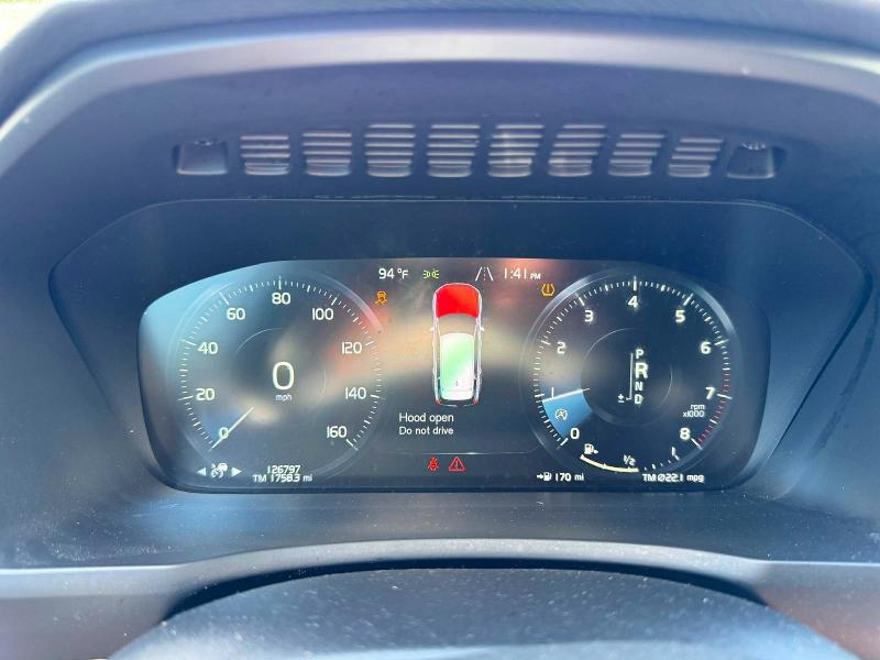 Photo 12 from auction – 2019 VOLVO XC90 with VIN YV4102PK2K1492810