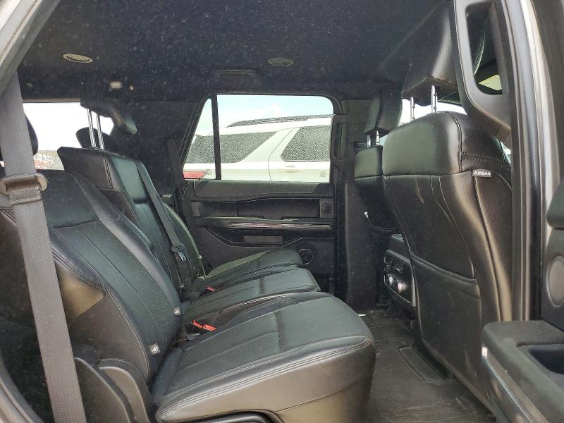 Photo 11 from auction – 2018 FORD EXPEDITION with VIN 1FMJU1HT8JEA07999
