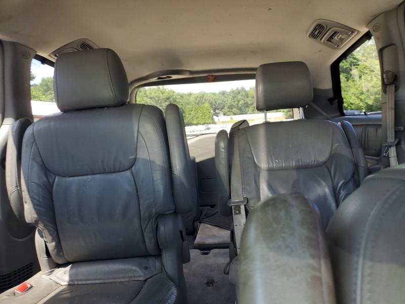 Photo 10 from auction – 2006 TOYOTA SIENNA with VIN 5TDBA22C16S062232