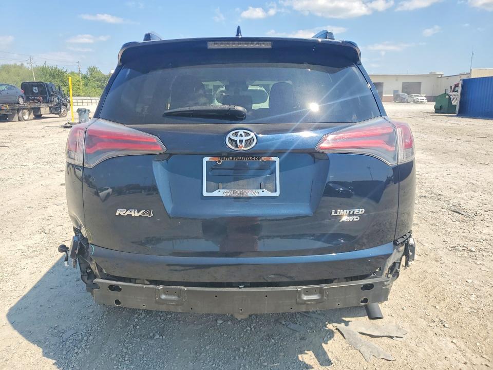 Photo 6 from auction – 2017 TOYOTA RAV4 with VIN JTMDFREV4HJ704121