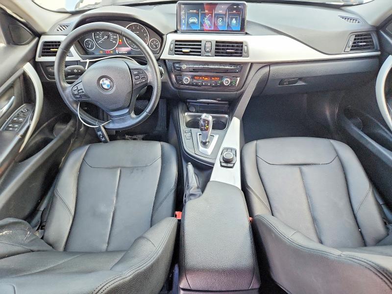 Photo 8 from auction – 2013 BMW 328 with VIN WBA3A5G58DNP21780