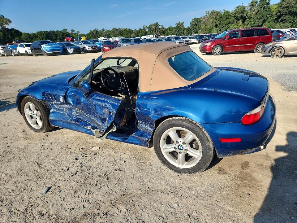 Photo 2 from auction – 2001 BMW Z3 with VIN WBACN33431LM02719