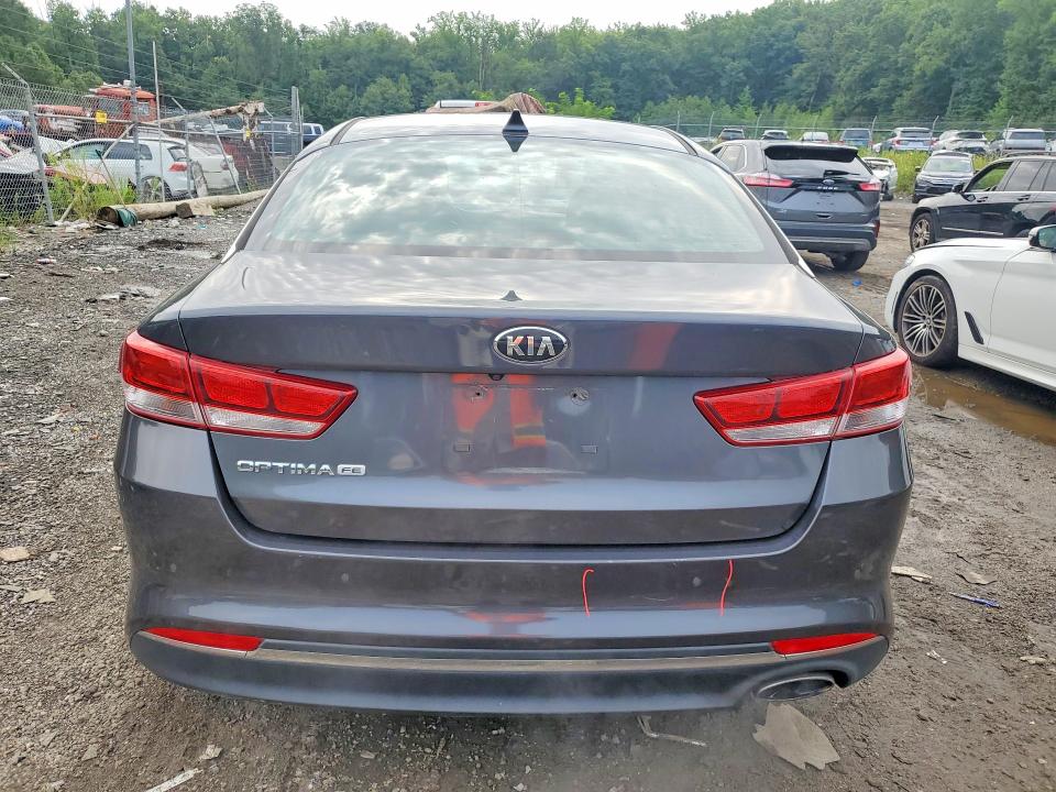 Photo 6 from auction – 2018 KIA OPTIMA with VIN KNAGT4L35J5213160
