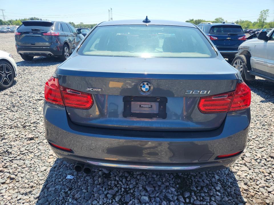 Photo 6 from auction – 2014 BMW 328 with VIN WBA3B3C52EJ980653