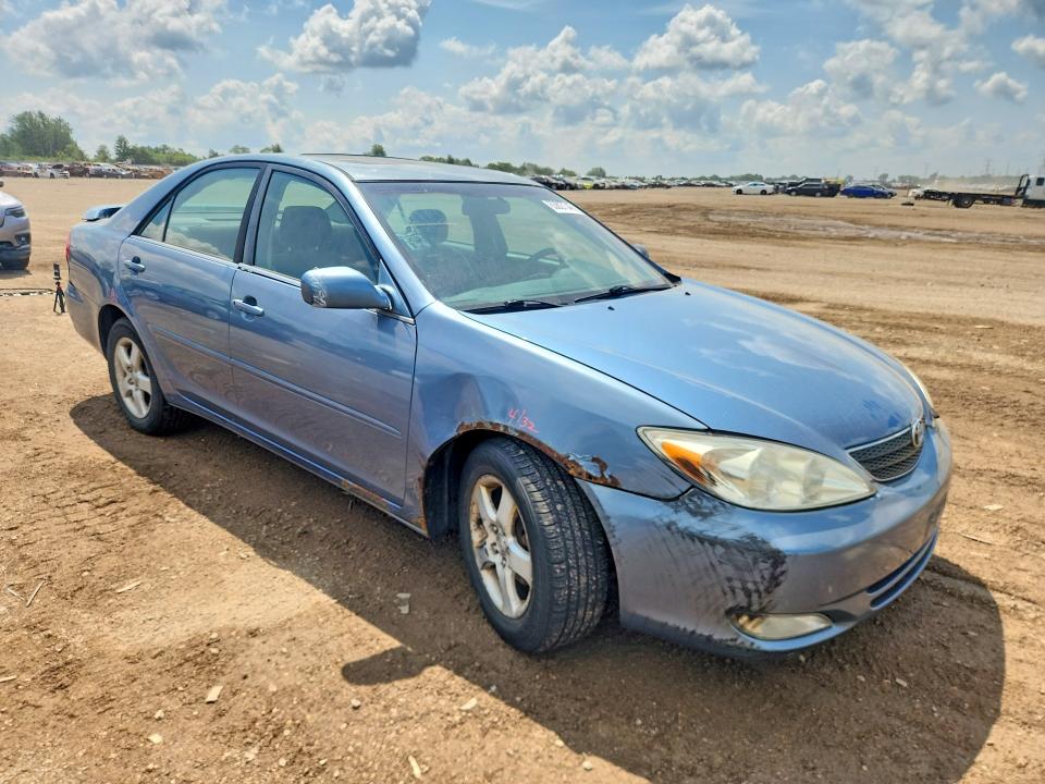 Photo 4 from auction – 2002 TOYOTA CAMRY with VIN 4T1BE32K12U618347