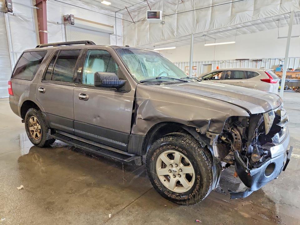 Photo 4 from auction – 2011 FORD EXPEDITION with VIN 1FMJU1G59BEF37869